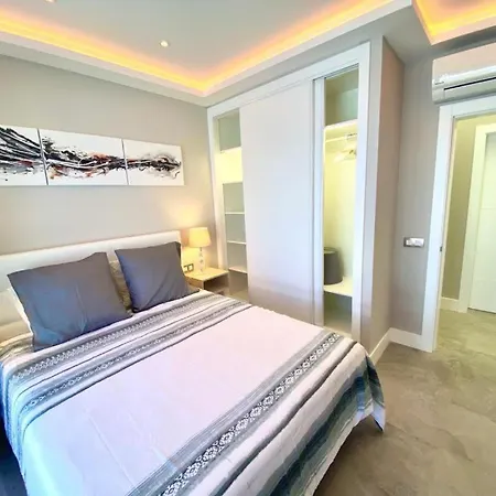 Celine プエルト・デル・カルメン