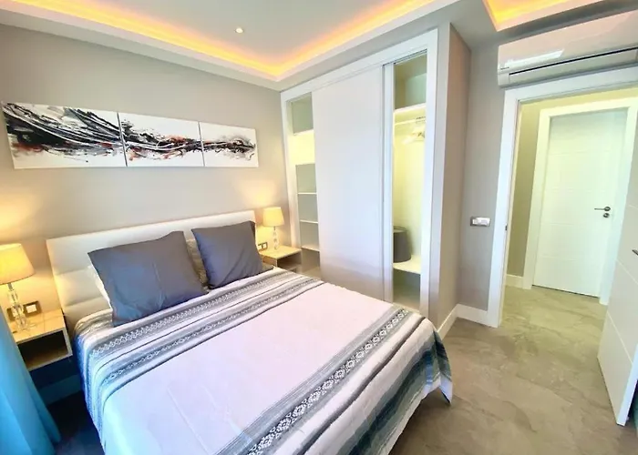 Celine بويرتو ذيل كارمين